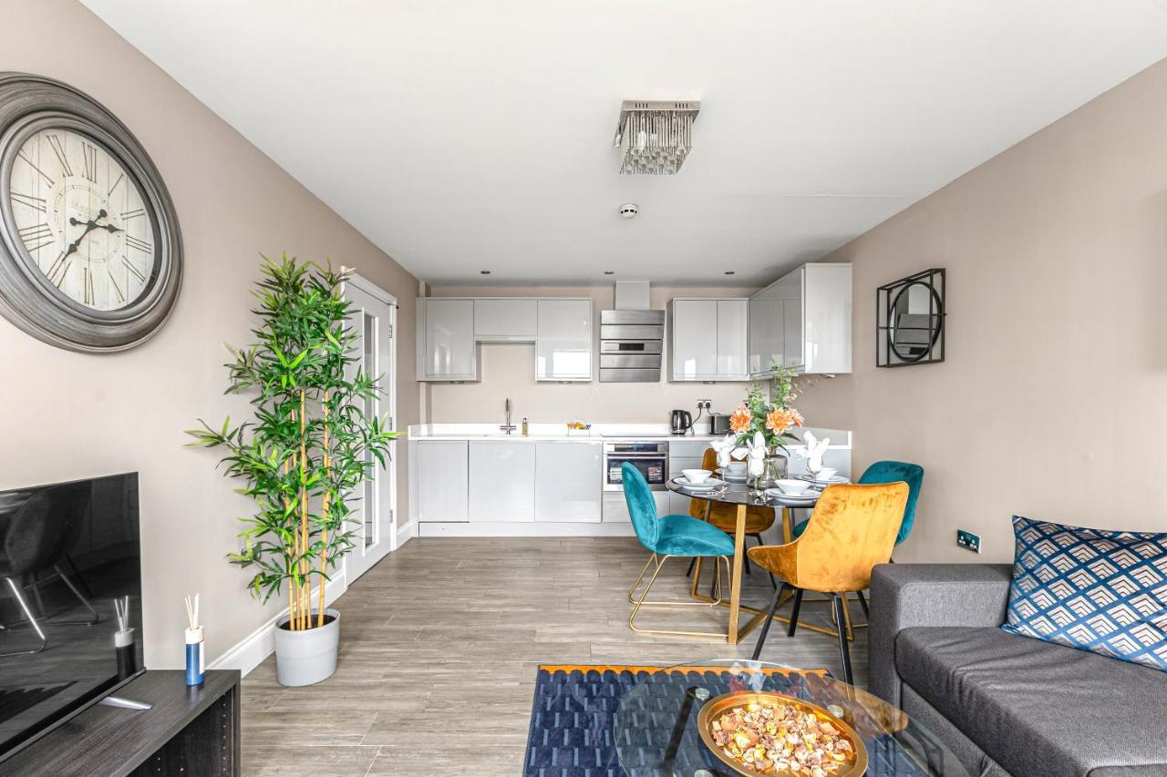 Airhost'S Brighton'S Best Green Diamond Escape With Sea Views Екстер'єр фото