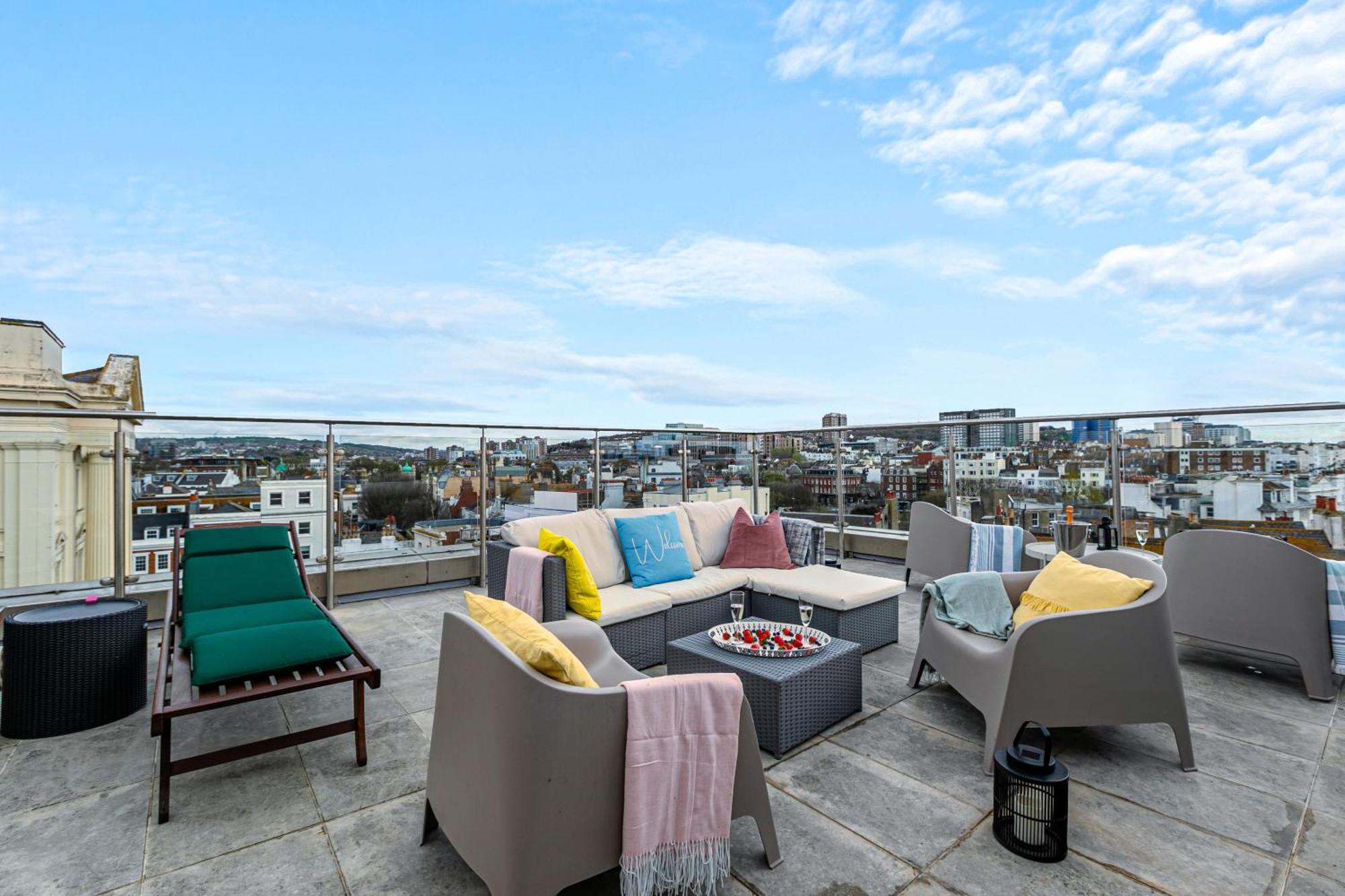 Airhost'S Brighton'S Best Green Diamond Escape With Sea Views Екстер'єр фото